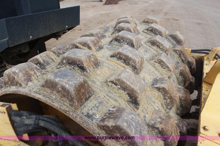 image for item I2500 2006 Bomag BW145PH-3 vibratory roller