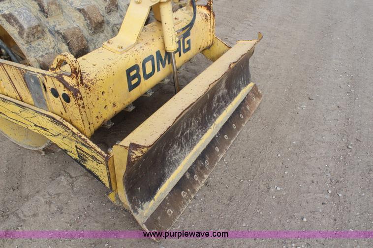 image for item I2500 2006 Bomag BW145PH-3 vibratory roller
