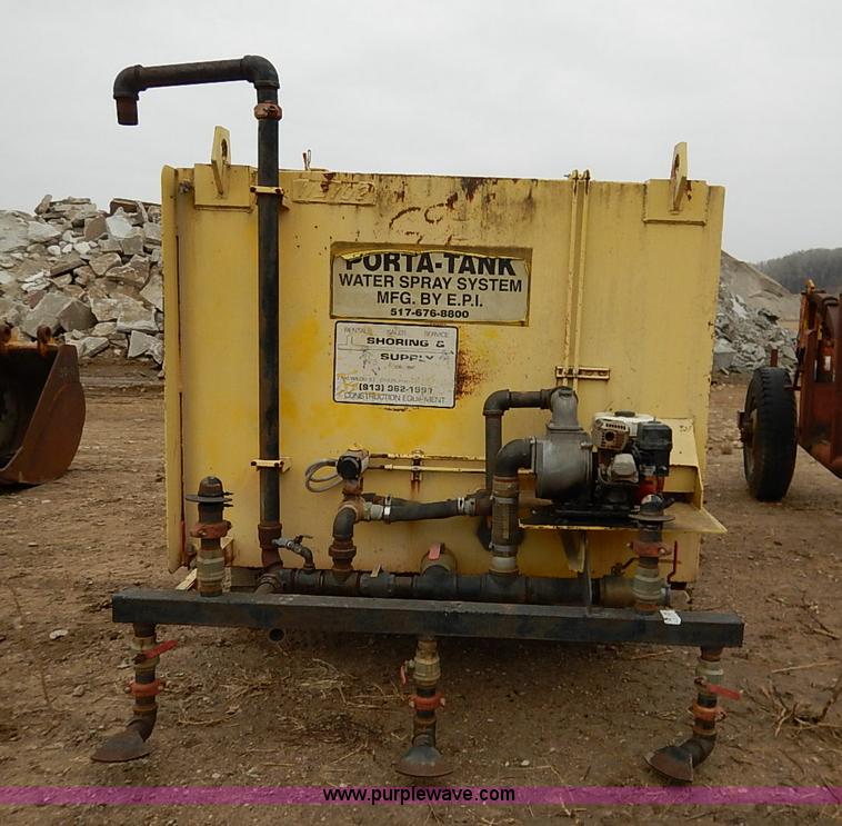 image for item I5185 Port-a-tank PT-3000 water tank