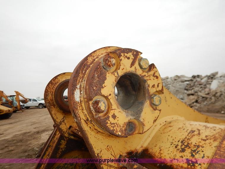 image for item I5210 Balderson excavator bucket