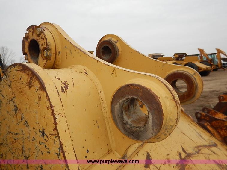 image for item I5210 Balderson excavator bucket
