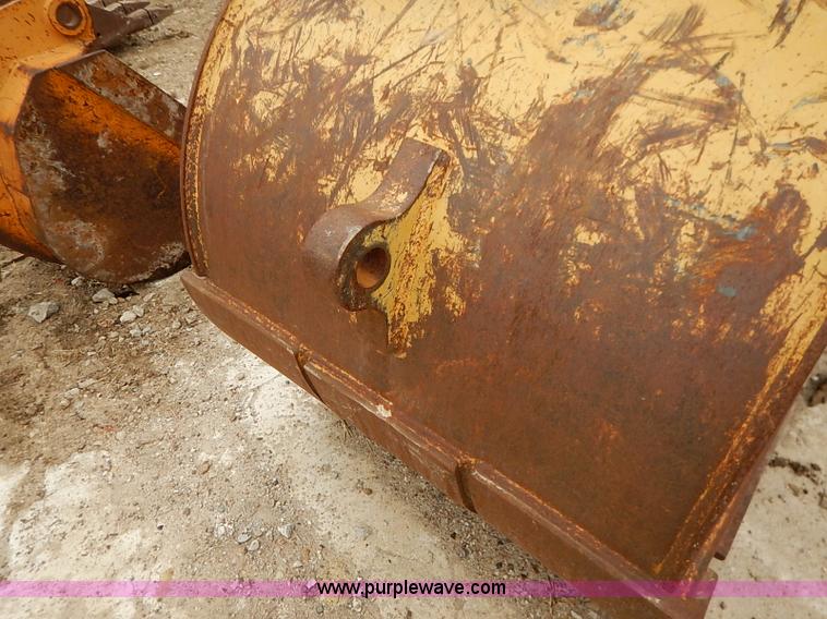 image for item I5210 Balderson excavator bucket