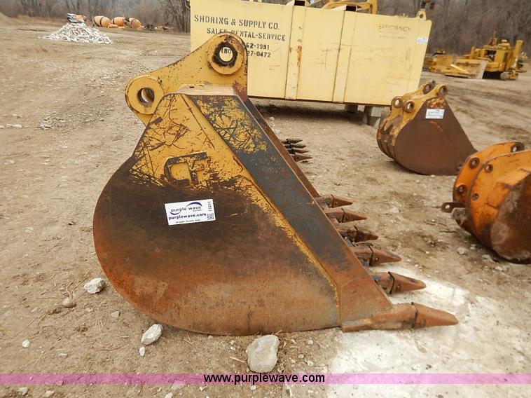 image for item I5211 CF loader bucket