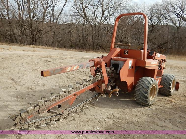 image for item I5230 1985 Ditch Witch 4010 trencher