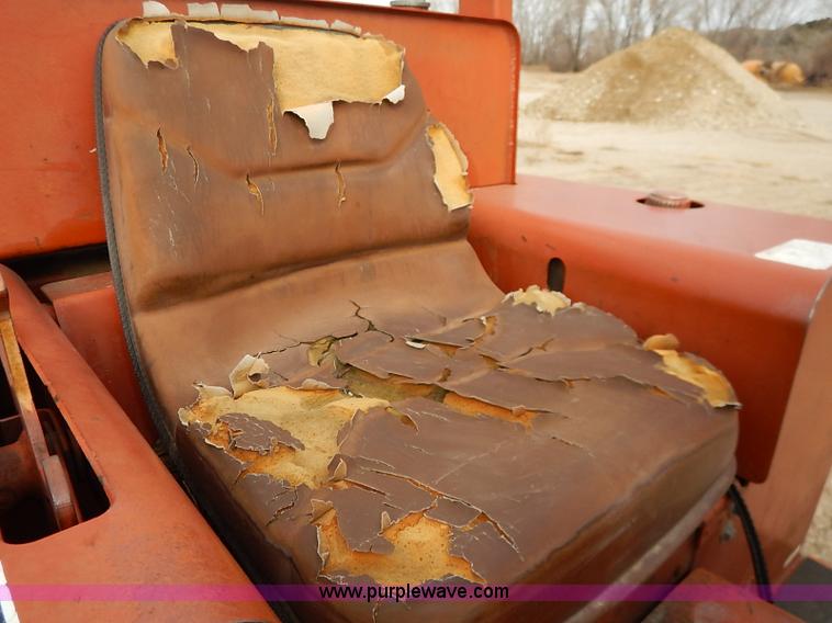 image for item I5230 1985 Ditch Witch 4010 trencher