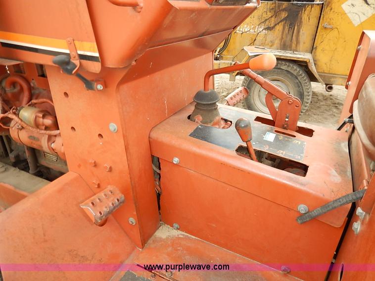 image for item I5230 1985 Ditch Witch 4010 trencher