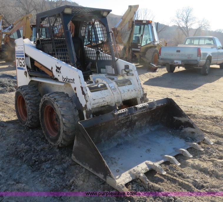 image for item J1221 1998 Bobcat 763 skid steer