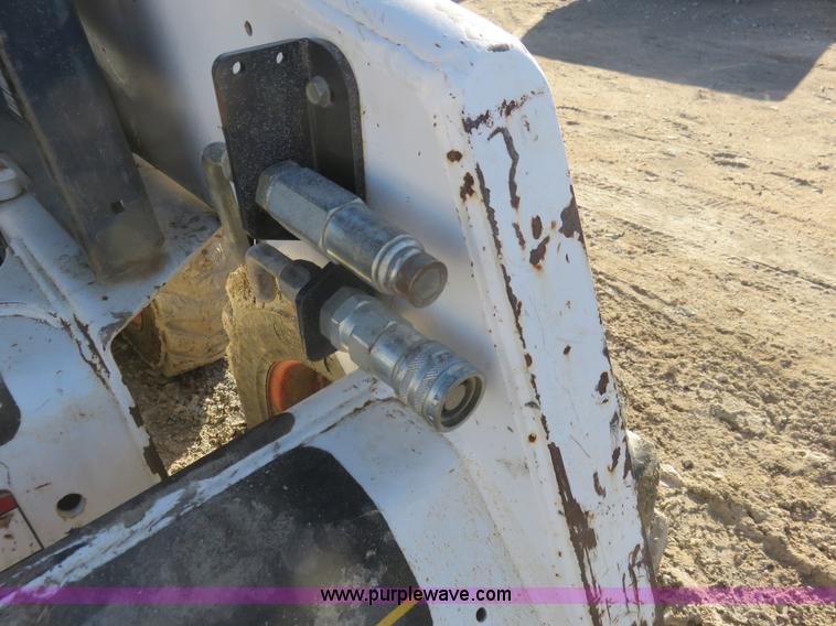 image for item J1221 1998 Bobcat 763 skid steer