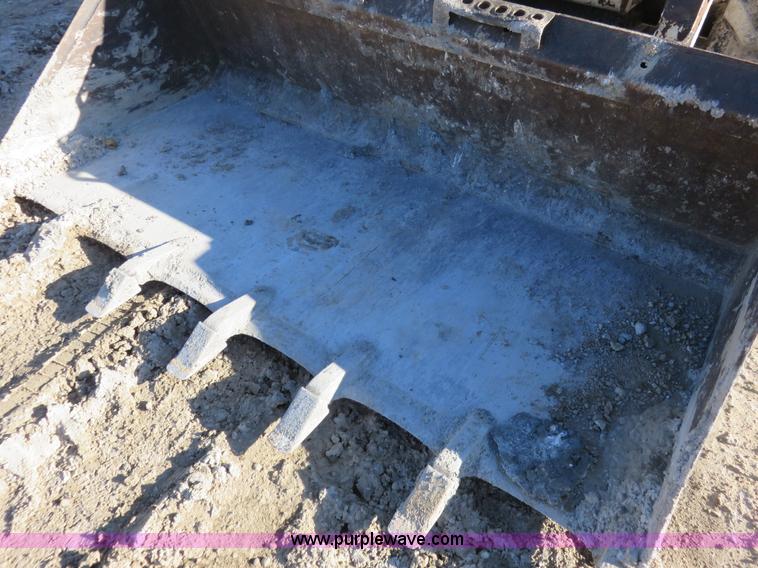 image for item J1221 1998 Bobcat 763 skid steer