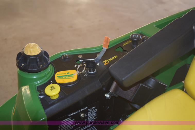 image for item BB9661 John Deere 2520A ZTR lawn mower