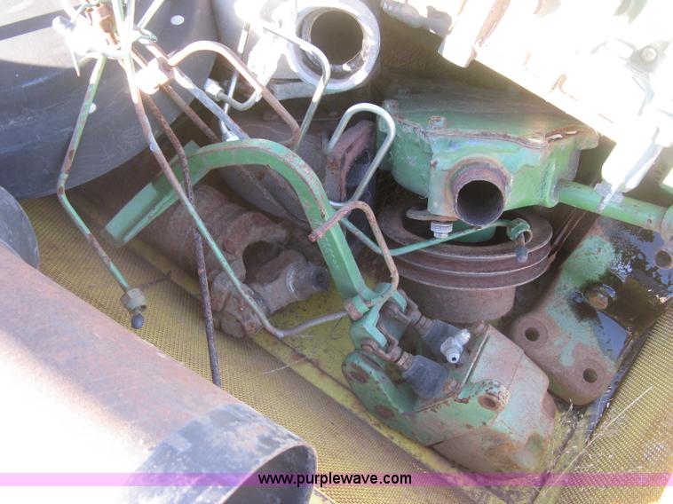 image for item BD9614 Assorted John Deere 7520 tractor parts