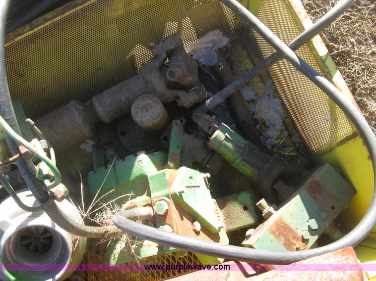 image for item BD9614 Assorted John Deere 7520 tractor parts
