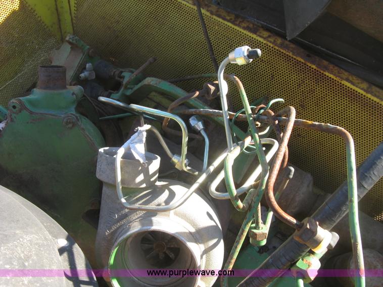 image for item BD9614 Assorted John Deere 7520 tractor parts