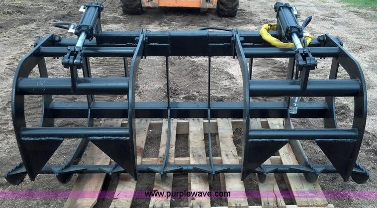 image for item D1378 66" upgraded E-Series root/brush grapple