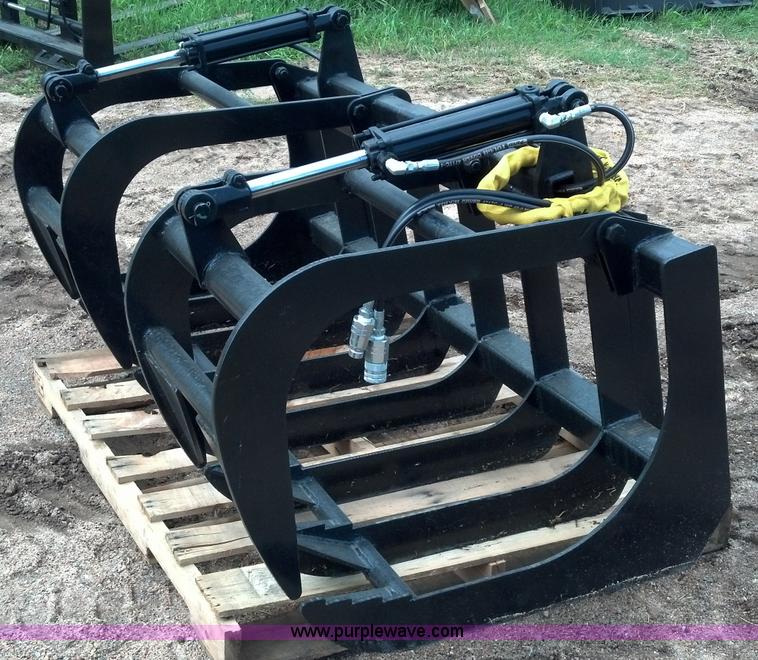 image for item D1378 66" upgraded E-Series root/brush grapple