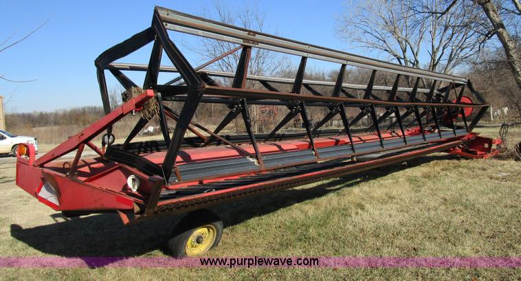 image for item D2249 Massey-Ferguson 613PT pull behind swather