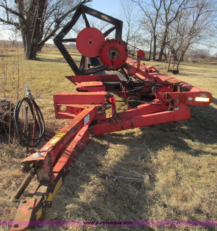 image for item D2249 Massey-Ferguson 613PT pull behind swather