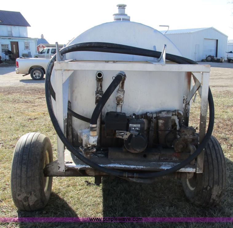 image for item D2250 Shop built 800 gallon gooseneck fuel trailer