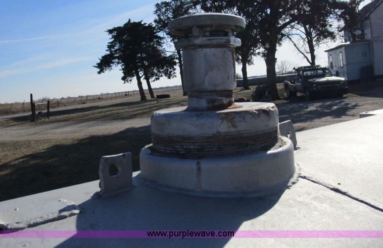 image for item D2250 Shop built 800 gallon gooseneck fuel trailer