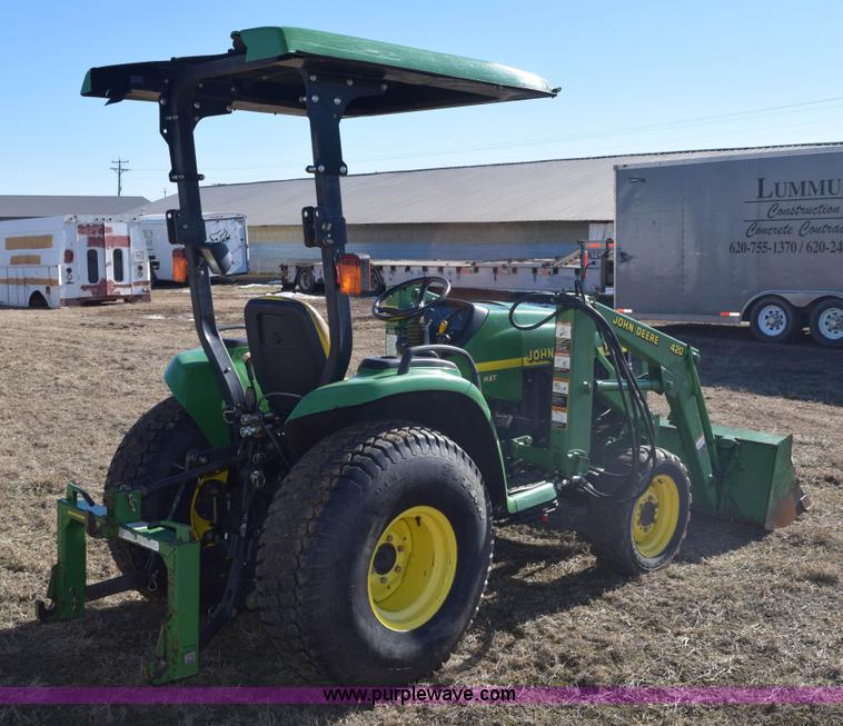image for item E6070 1998 John Deere 4200 HST MFWD tractor