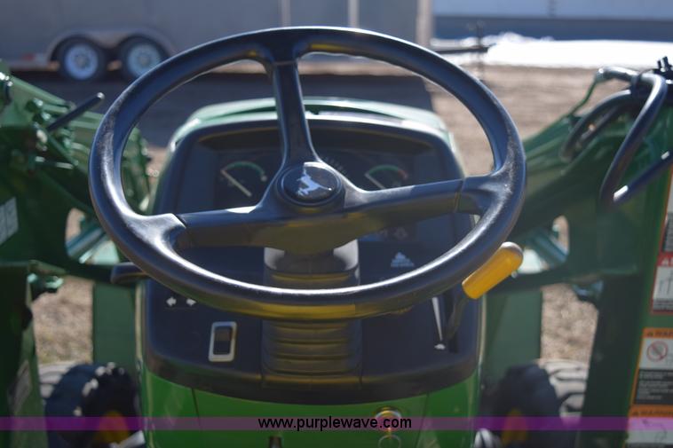 image for item E6070 1998 John Deere 4200 HST MFWD tractor