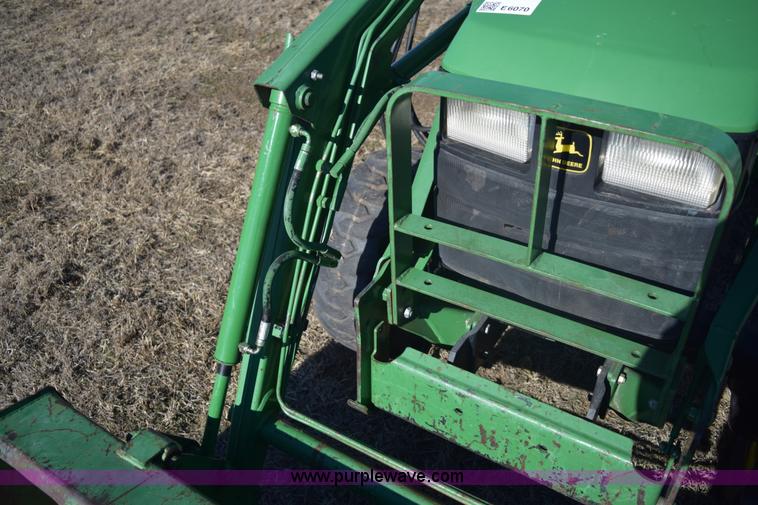 image for item E6070 1998 John Deere 4200 HST MFWD tractor