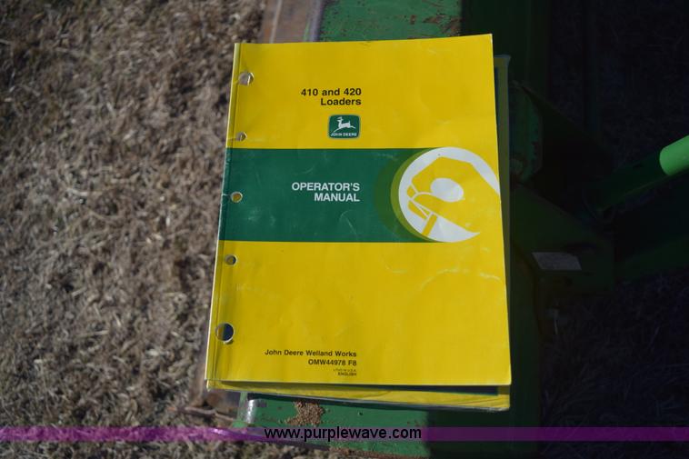 image for item E6070 1998 John Deere 4200 HST MFWD tractor