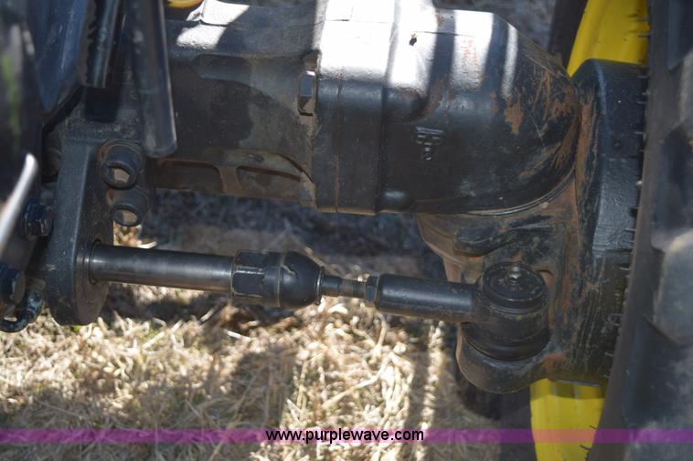 image for item E6070 1998 John Deere 4200 HST MFWD tractor