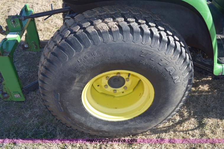 image for item E6070 1998 John Deere 4200 HST MFWD tractor