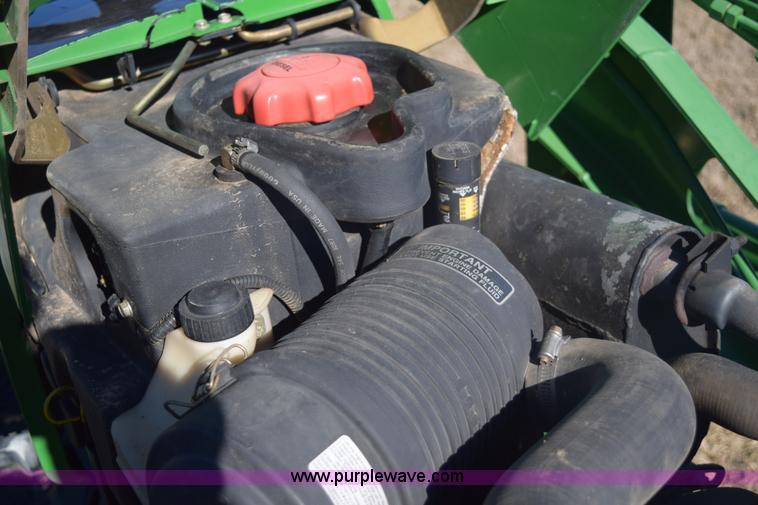 image for item E6070 1998 John Deere 4200 HST MFWD tractor