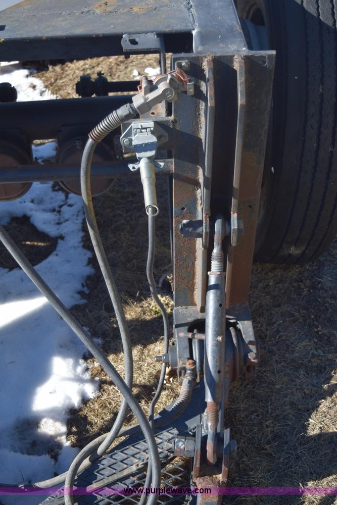 image for item E6071 Fifth wheel tow dolly