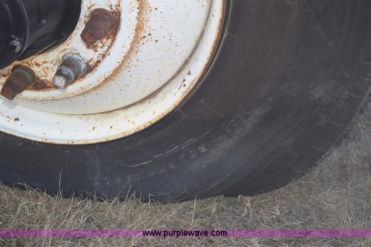 image for item E6071 Fifth wheel tow dolly