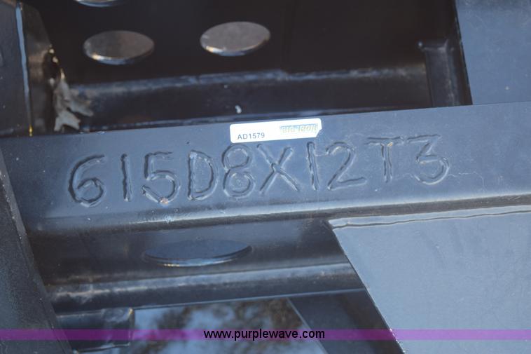 image for item E6078 1985 Thomas combine trailer