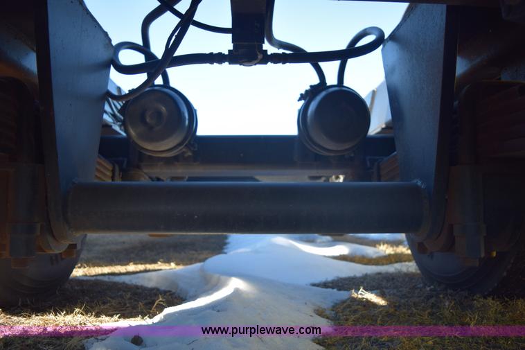 image for item E6078 1985 Thomas combine trailer