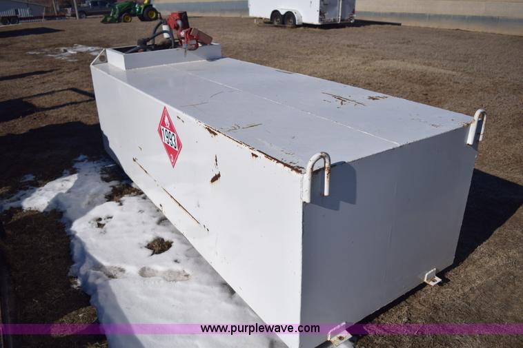 image for item E6080 Davidson Enterprises 660 gallon fuel tank