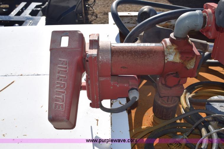 image for item E6080 Davidson Enterprises 660 gallon fuel tank