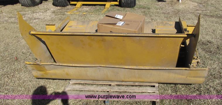 image for item F8946 Vermeer net wrap assembly