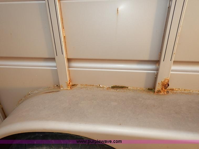 image for item I5399 1999 Liberty Travalong livestock trailer