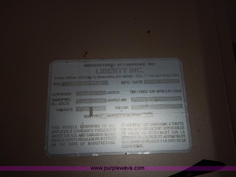 image for item I5399 1999 Liberty Travalong livestock trailer