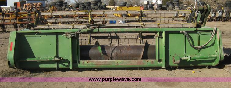 image for item I5597 John Deere 215 platform head