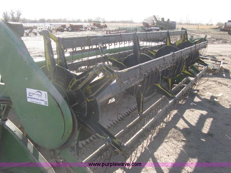 image for item I5597 John Deere 215 platform head