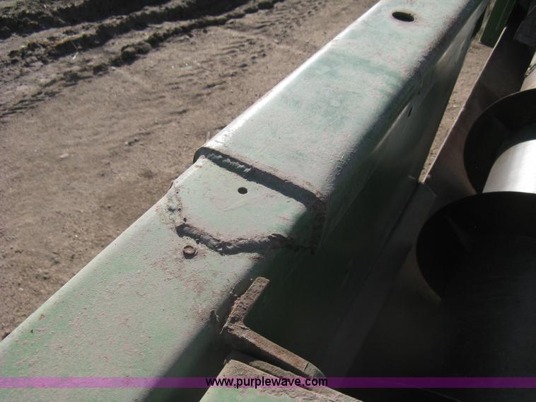 image for item I5597 John Deere 215 platform head