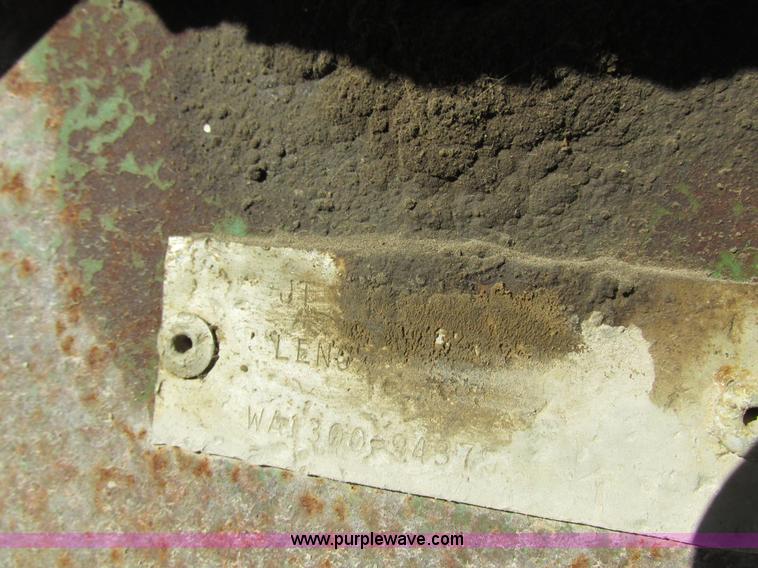 image for item I8790 Anhydrous ammonia nurse tank