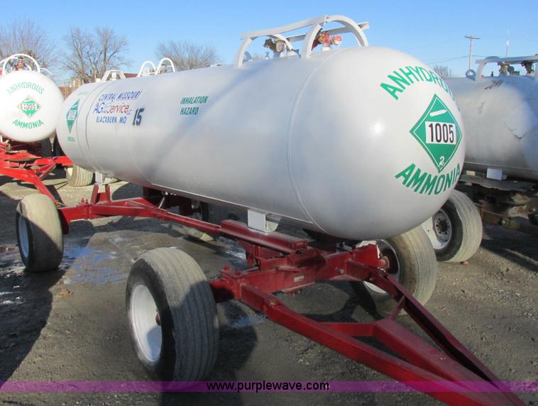 image for item I8791 Anhydrous ammonia nurse tank