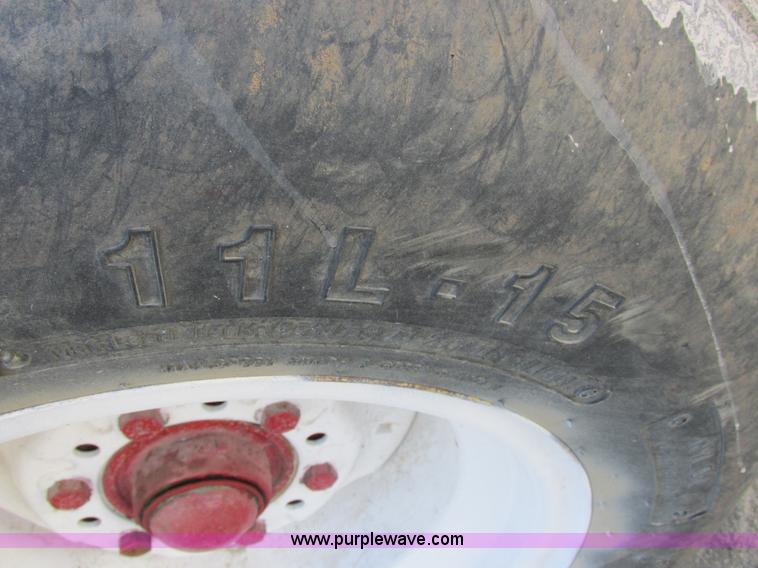 image for item I8791 Anhydrous ammonia nurse tank