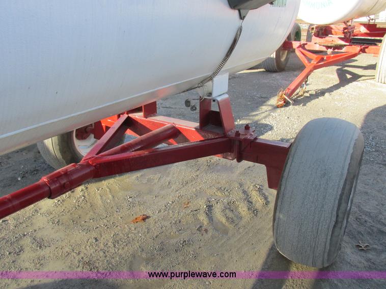 image for item I8791 Anhydrous ammonia nurse tank