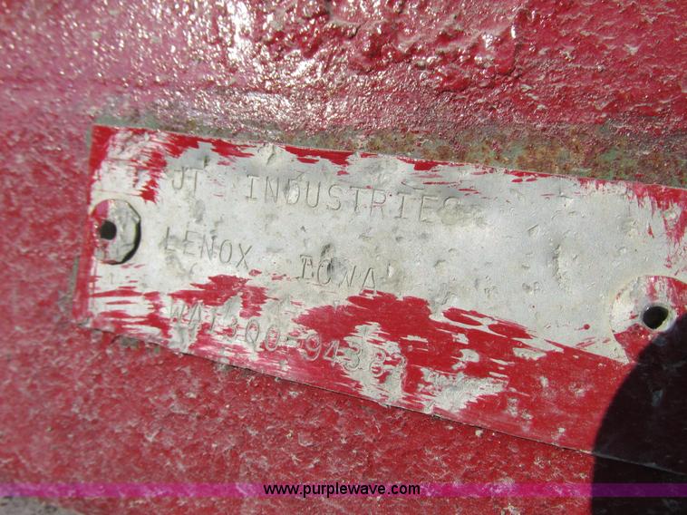 image for item I8791 Anhydrous ammonia nurse tank