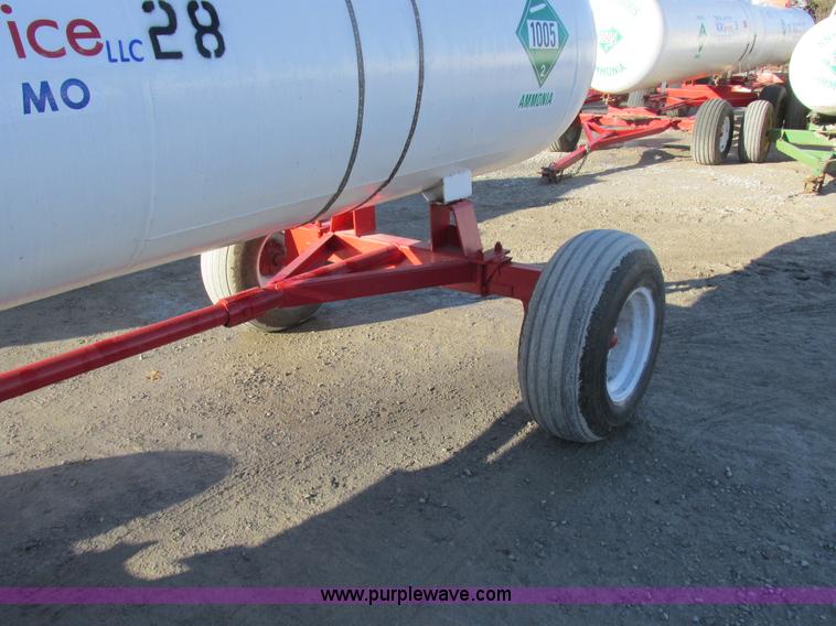 image for item I8794 Anhydrous ammonia nurse tank