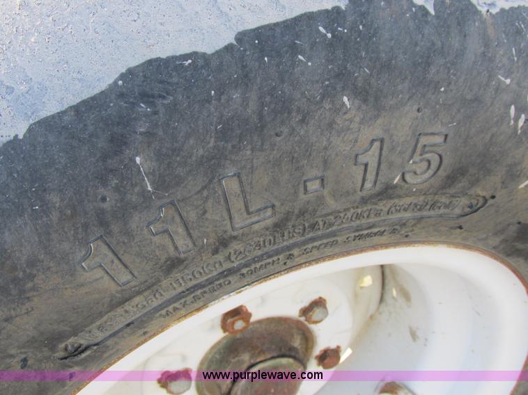 image for item I8797 Anhydrous ammonia nurse tank