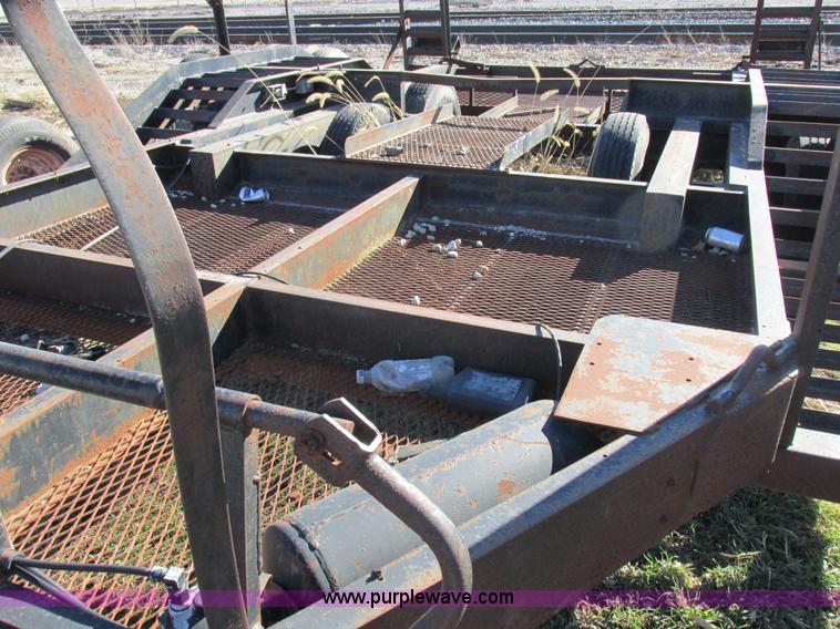 image for item I8801 Ag equipment trailer